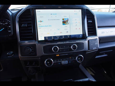 2022 Ford F-450 Super Duty Platinum