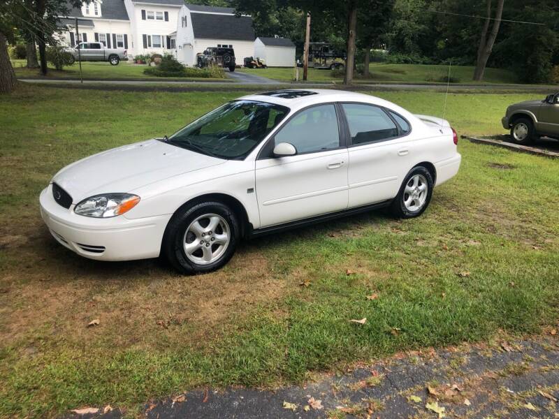 2004 Ford Taurus for sale at Billycars in Wilmington MA