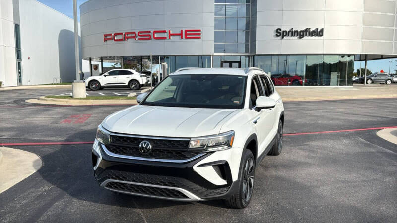 2024 Volkswagen Taos SE 4Motion