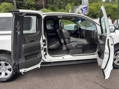 2004 Nissan Titan