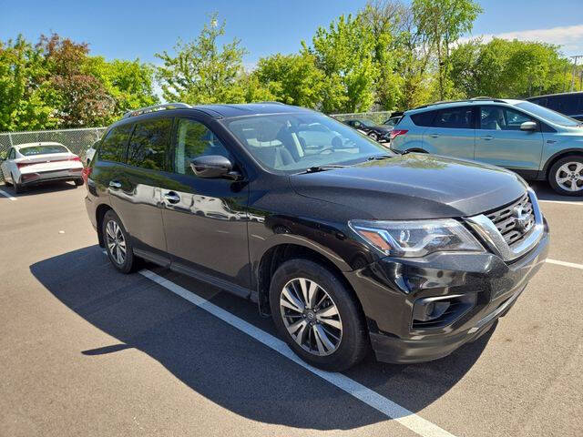 2020 Nissan Pathfinder S