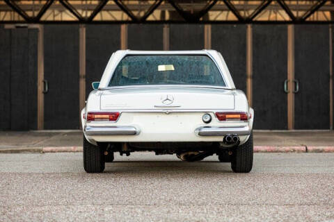 1969 Mercedes-Benz 280-Class