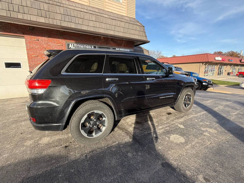 2014 Jeep Grand Cherokee Overland photo 4