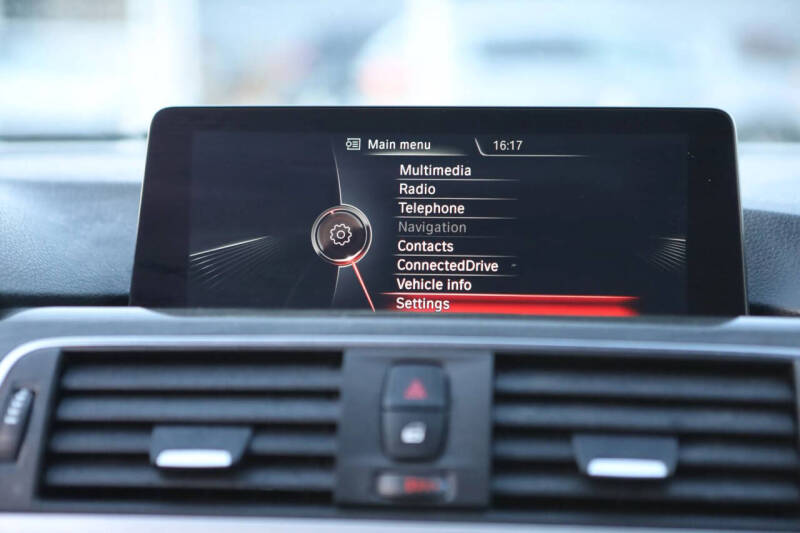 2016 BMW 3 Series 320i xDrive