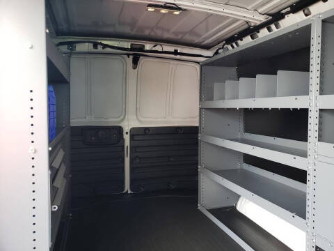 2025 Chevrolet Express 2500