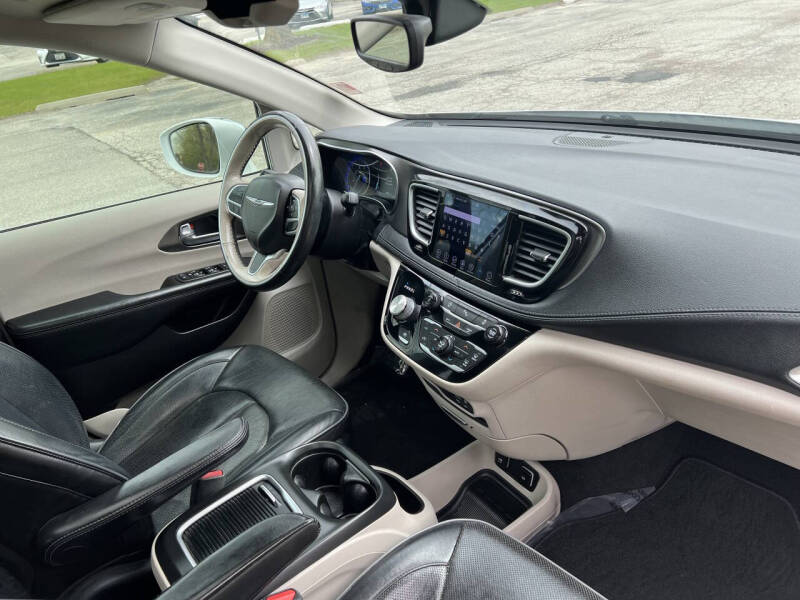2019 Chrysler Pacifica Limited