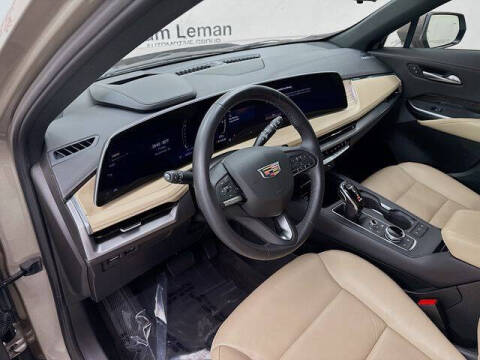 2024 Cadillac XT4 Premium Luxury