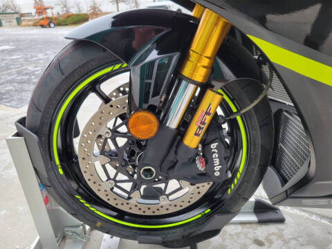 2023 Suzuki GSX-R1000R