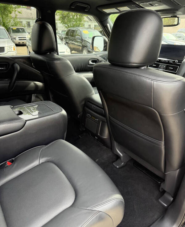 2023 Nissan Armada SL