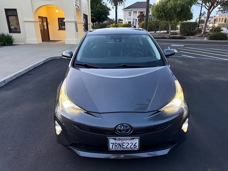 2016 Toyota Prius Three Touring