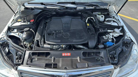 2013 Mercedes-Benz C-Class C 300 Luxury 4MATIC