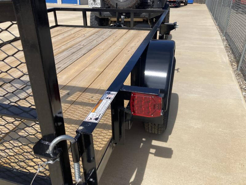 2024 Top Hat Trailers 77x10 DSA