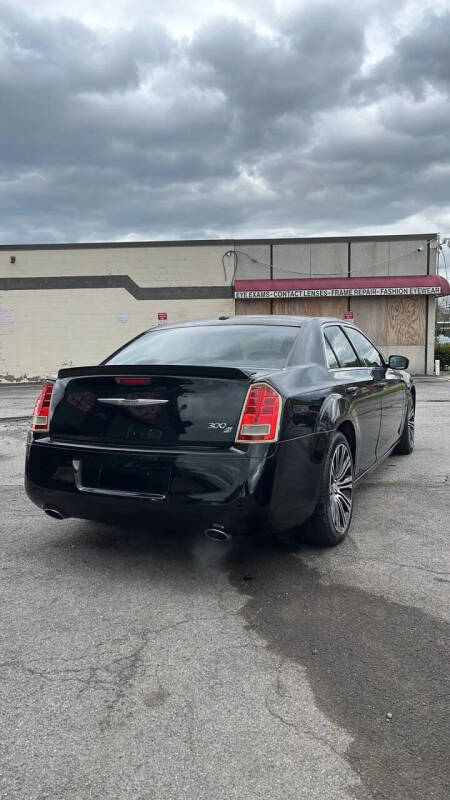 2012 Chrysler 300