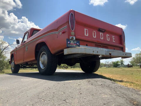 1969 Dodge D200 Pickup
