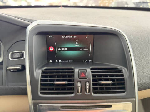 2015 Volvo XC60 T5 Premier