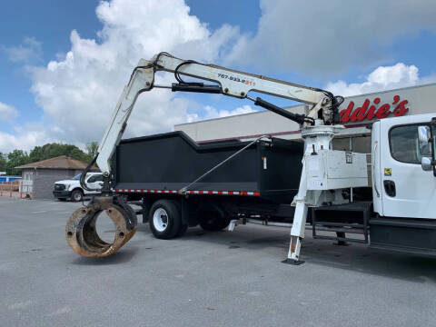 2015 Freightliner M2 106