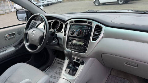 2004 Toyota Highlander