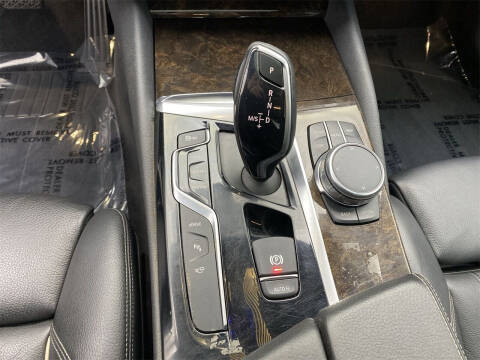 2018 BMW 5 Series 530e xDrive iPerformance