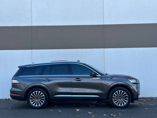 2020 Lincoln Aviator for sale at Phoenix Motor Co in Romulus, MI