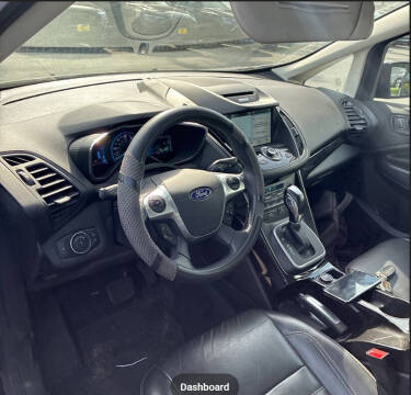 2017 Ford C-MAX Energi Titanium