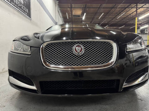 2015 Jaguar XF 2.0T Premium