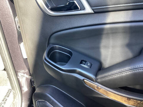 2016 GMC Yukon Denali