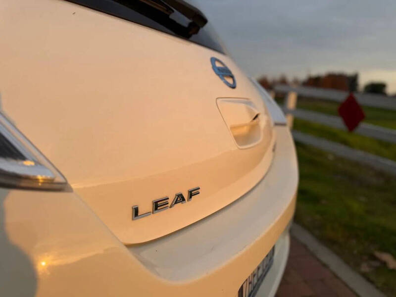 2013 Nissan LEAF