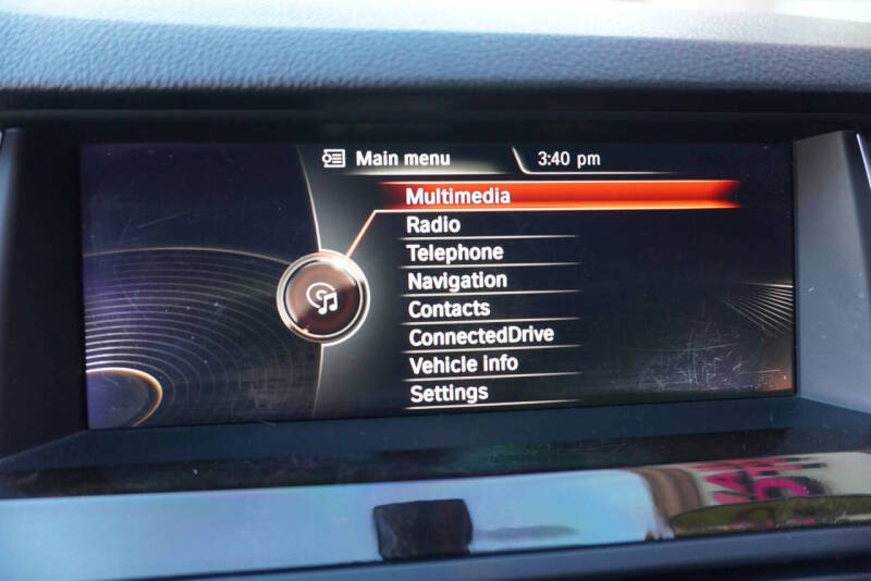 2015 BMW 5 Series 528i