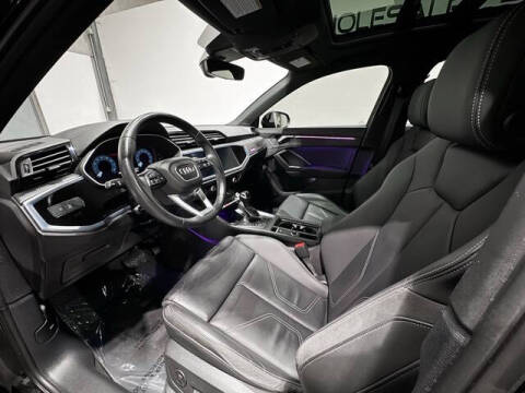 2022 Audi Q3 quattro S line Prem Plus 45 TFSI