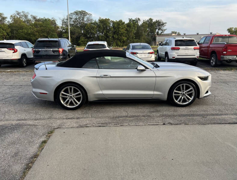 2015 Ford Mustang V6