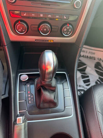 2015 Volkswagen Passat 1.8T S