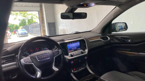 2020 GMC Acadia SLE