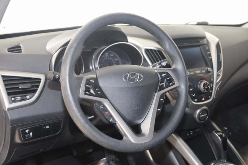 2016 Hyundai Veloster