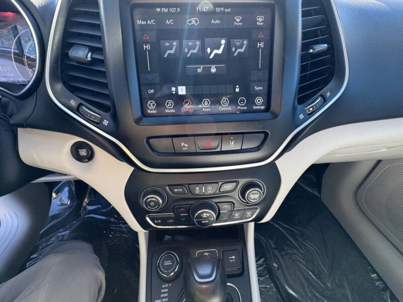 2021 Jeep Cherokee Latitude Lux