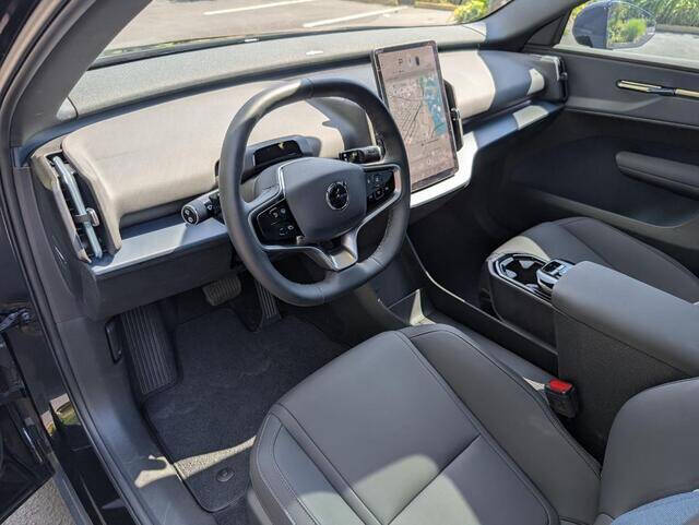 2025 Volvo EX30 Twin Plus