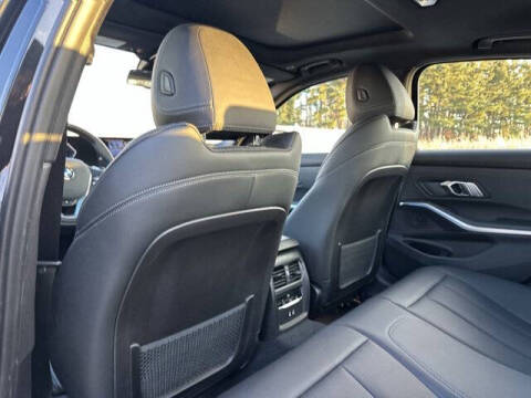 2023 BMW 3 Series 330i xDrive