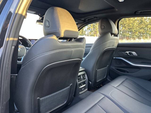 2023 BMW 3 Series 330i xDrive