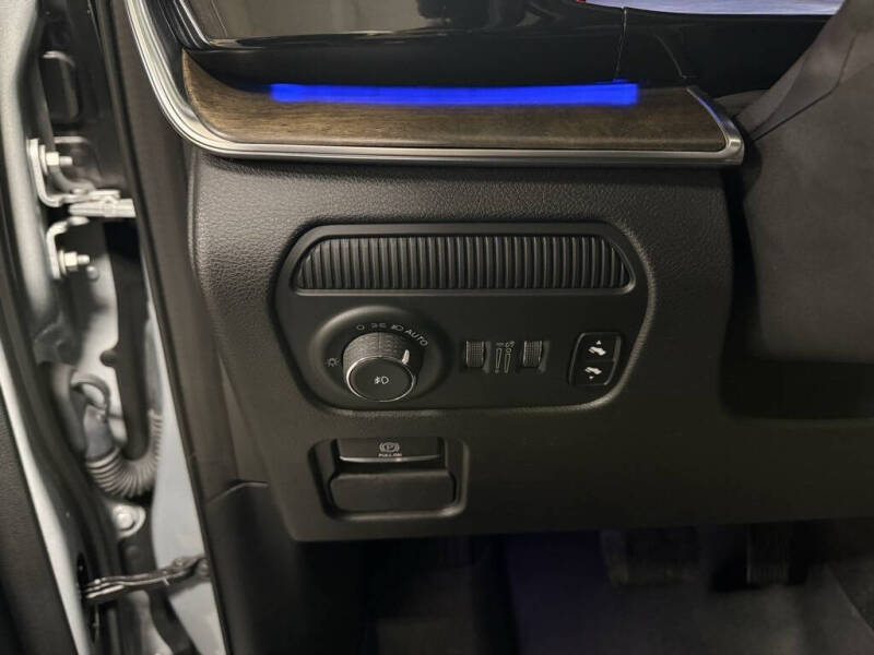 2022 Jeep Grand Wagoneer Series I