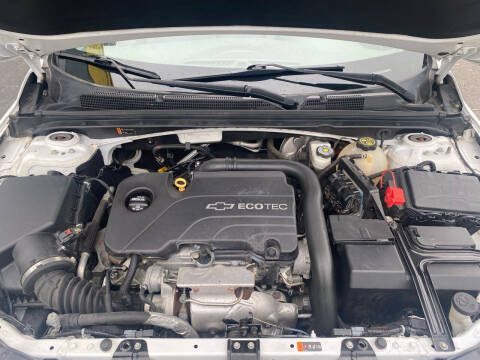 2017 Chevrolet Malibu LT