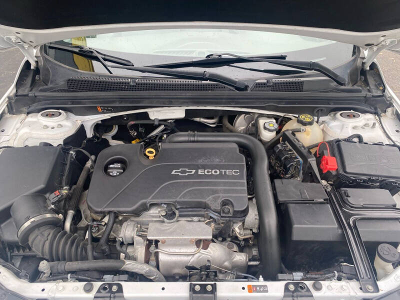 2017 Chevrolet Malibu LT