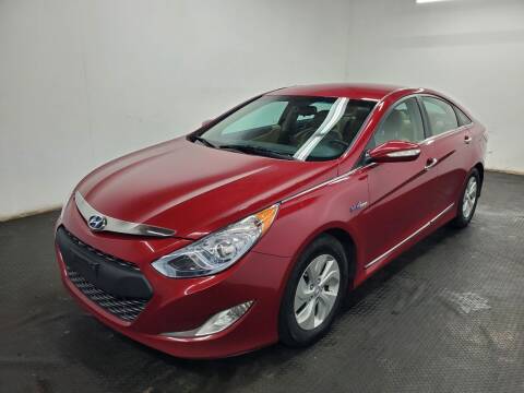 2015 Hyundai Sonata Hybrid for sale at Automotive Connection in Fairfield OH