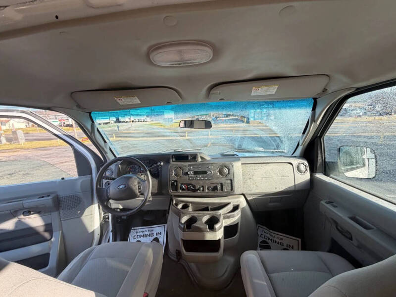 2012 Ford E-Series E-150