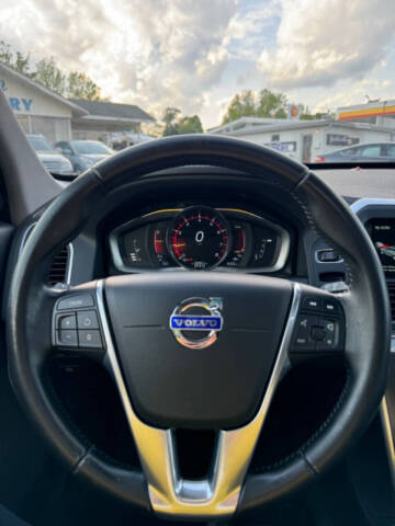 2016 Volvo XC60 T5 Drive-E Premier