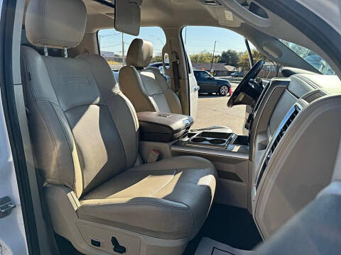 2015 RAM 3500 Laramie