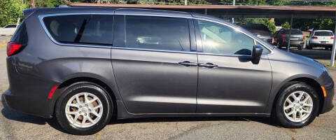 2017 Chrysler Pacifica Touring