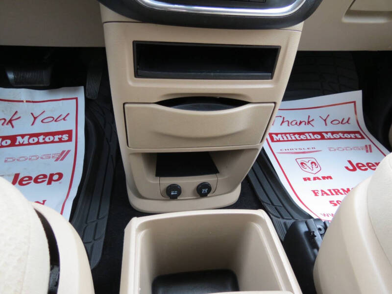 2015 Dodge Grand Caravan SE