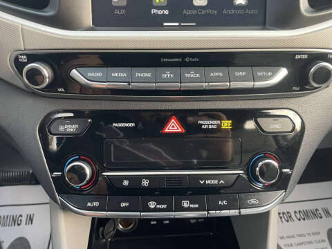 2017 Hyundai Ioniq Hybrid SEL