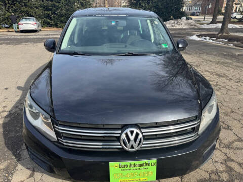 2013 Volkswagen Tiguan for sale at Euro Automotive LLC in Falls Church VA