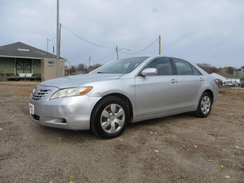 2009 Toyota Camry for sale at The Car Lot in New Prague MN