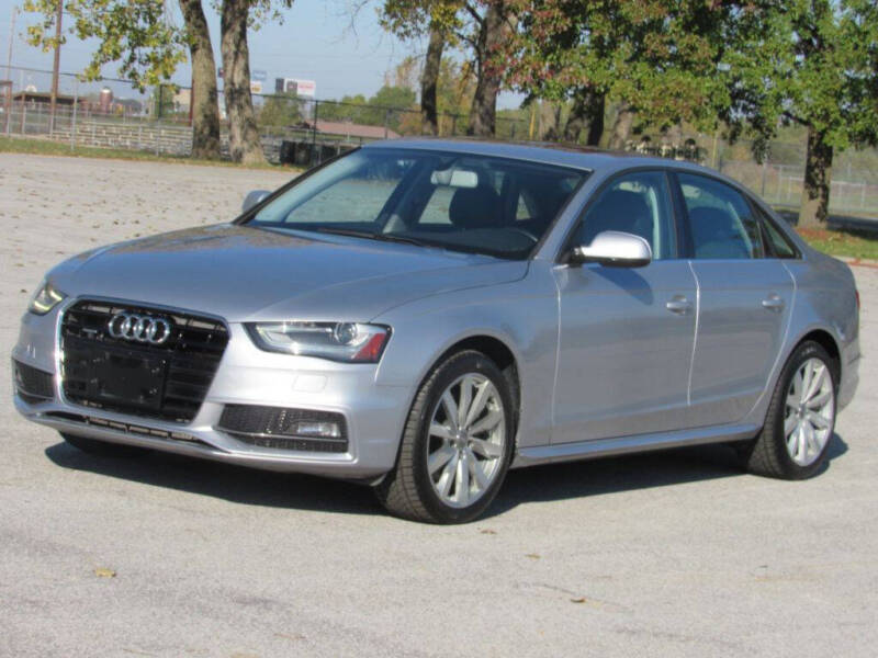 2016 Audi A4 2.0T quattro Premium